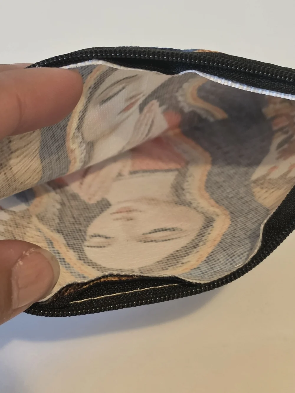 Prayer Virgin Mary Embroidered Cosmetic Pouch - Blue & Red